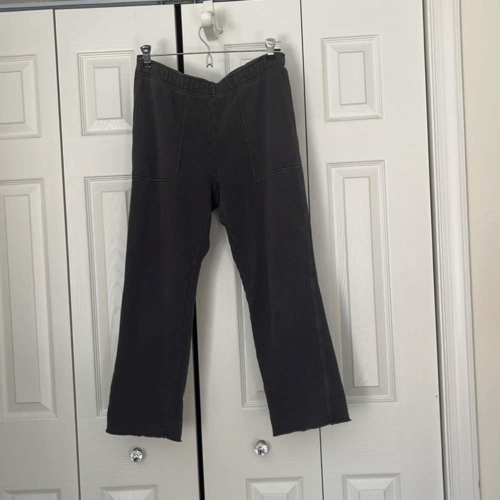 Black wide leg aerie sweatpants, not worn very often, size M